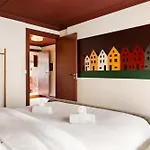 Διαμέρισμα Bryggen Boutique L Uniquely L 2 Min To Floyen Μπέργκεν