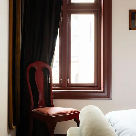 Bryggen Boutique L Uniquely L 2 Min To Floyen Apartman