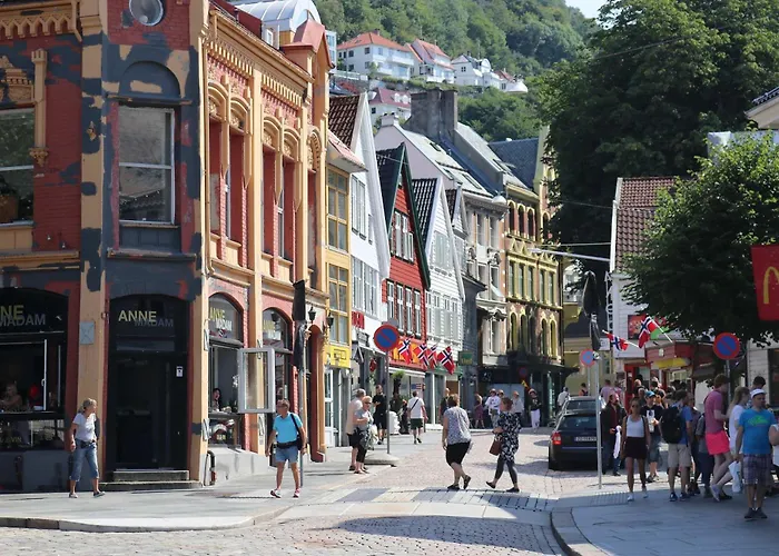 Bryggen Boutique L Uniquely L 2 Min To Floyen דירה *