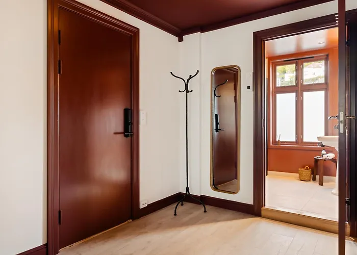Апартаменты Bryggen Boutique L Uniquely L 2 Min To Floyen